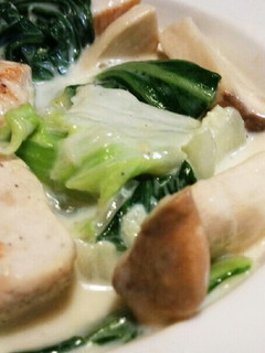 簡単♪鶏胸肉と青梗菜の中華風ミルク煮-レシピのメイン写真