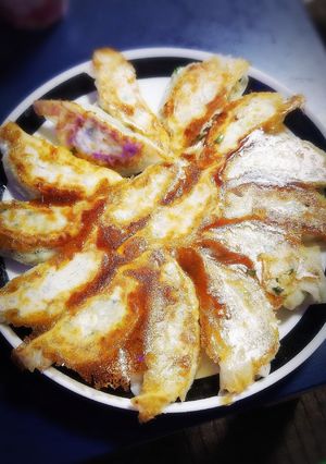 プロ直伝焼き方！はんぺんでかさ増し餃子-レシピのメイン写真