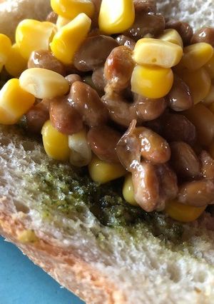 GOPANで納豆コーンのシンプルトースト-レシピのメイン写真