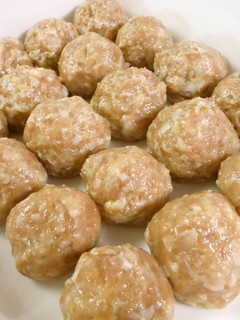我が家の鶏団子♪夕食やお弁当のストックに-レシピのメイン写真