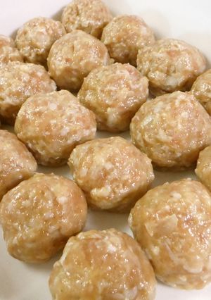 我が家の鶏団子♪夕食やお弁当のストックに-レシピのメイン写真