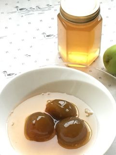 梅ジュースの梅で…梅ジュレ(梅ジャム)-レシピのメイン写真