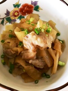 《 豚肉と大根の炒め物 》-レシピのメイン写真