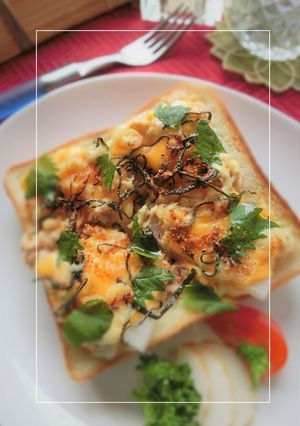 ｊｕｉｃｙ大根とﾂﾅと塩昆布の和トースト-レシピのメイン写真