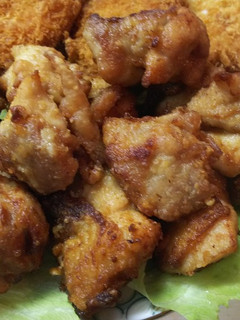 簡単・塩麹に漬け込んだ鶏モモの唐揚げ-レシピのメイン写真