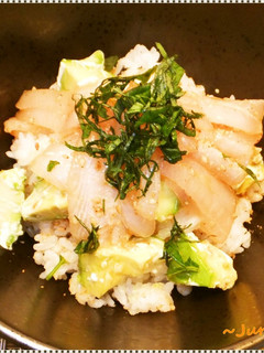 お好みの魚で☆アボカド&チーズの漬け丼♪-レシピのメイン写真