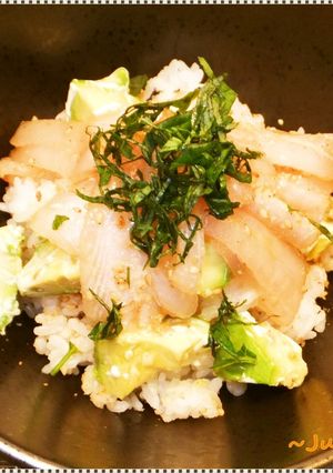 お好みの魚で☆アボカド&チーズの漬け丼♪-レシピのメイン写真