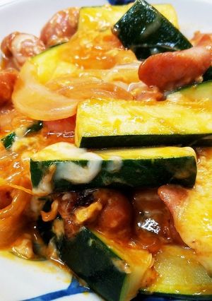 簡単☆ズッキーニのケチャップチーズ炒め♪-レシピのメイン写真