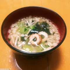 รูปของ 天かす消費！手抜きお吸い物