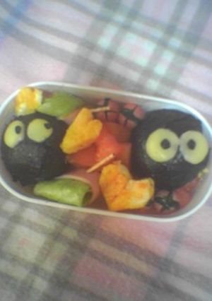 真っ黒黒すけキャラ弁当！-レシピのメイン写真