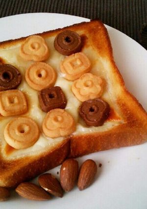 クッキーのせチーズトースト-レシピのメイン写真