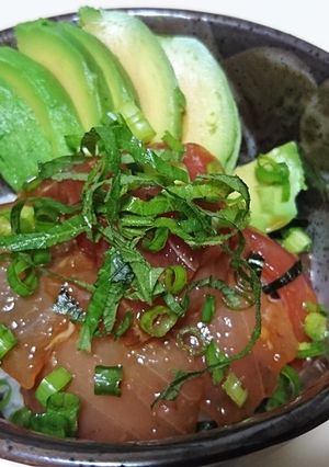 マグロの漬け丼-レシピのメイン写真