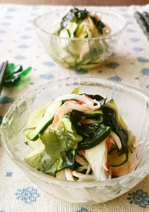 ズッキーニの酢の物☆カニカマとわかめ-レシピのメイン写真
