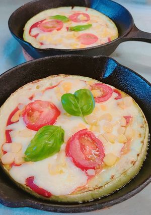 スキレットで！丸ズッキーニのマルゲリータ-レシピのメイン写真