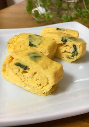 粉チーズとバジルの卵焼き-レシピのメイン写真