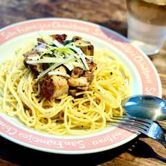 รูปของ 香ばし鶏肉ネギ塩パスタ【簡単おいしい！】