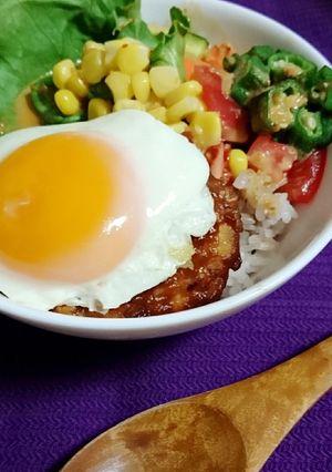 食感楽しむ♪ロコモコベジボウル-レシピのメイン写真