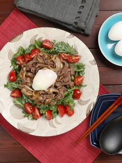 牛肉と春菊のすき焼き風サラダ♪-レシピのメイン写真