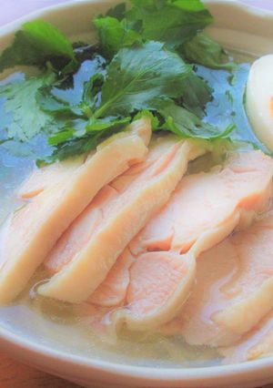 鶏もも肉と三つ葉の冷やしレモン塩ラーメン-レシピのメイン写真