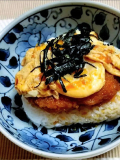 コロッケ玉子のせ丼-レシピのメイン写真