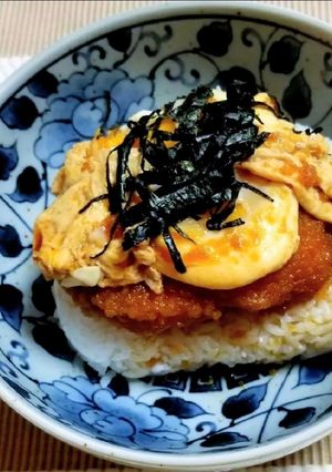 コロッケ玉子のせ丼-レシピのメイン写真