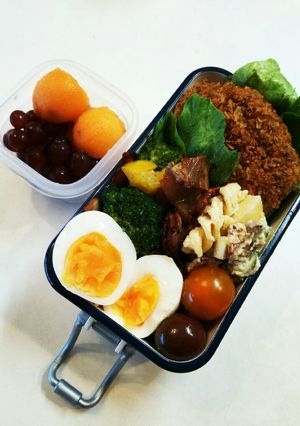 お弁当(6/18) カレーコロッケ-レシピのメイン写真