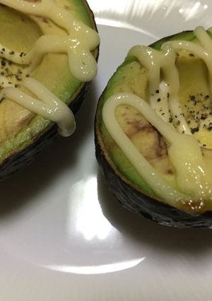 アボカド焼き！-レシピのメイン写真