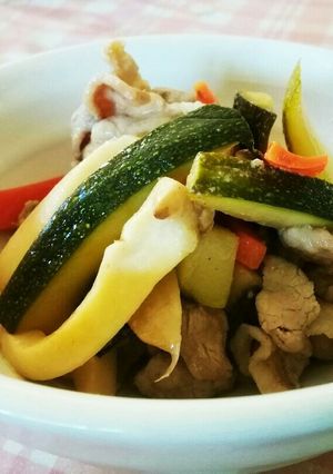 ズッキーニと豚肉の炒め煮-レシピのメイン写真