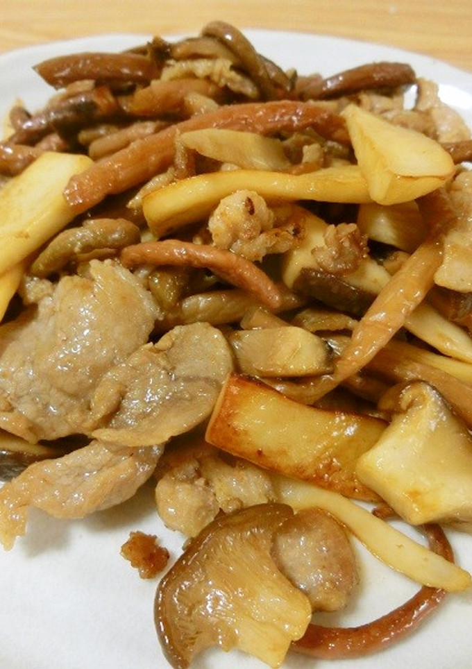 ゼンマイとエリンギの豚肉炒め-レシピのメイン写真