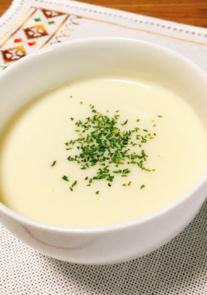お腹に優しい☆カリフラワーのポタージュ-レシピのメイン写真