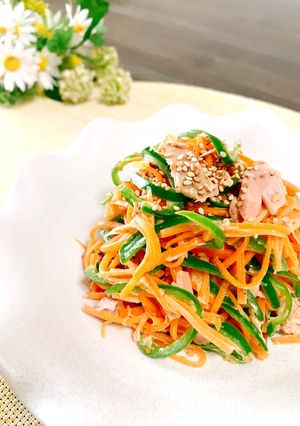 麺つゆで簡単♡人参とピーマンのサラダ♪-レシピのメイン写真