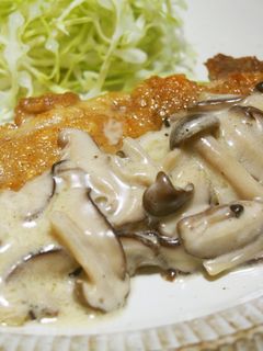 チキンソテー♪きのこクリームソースかけ♪-レシピのメイン写真