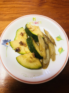 簡単☆ズッキーニとゴボウのレンジ煮 和風-レシピのメイン写真