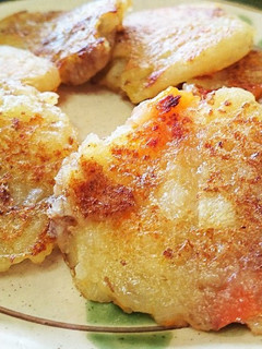 【肉じゃがリメイク】もちもち☆おやき風-レシピのメイン写真