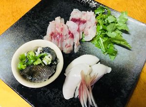 イサキ湯引き皮ポン酢 白子ポン酢 お刺身-レシピのメイン写真