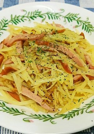 大人気ウインナーポテトソテー♪-レシピのメイン写真