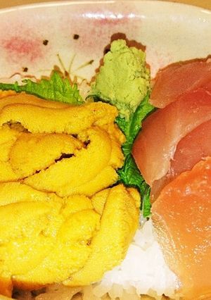 石巻漁港★生うにとまぐろの二色丼-レシピのメイン写真