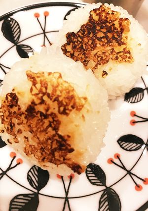 コクうま味噌ラーメン味焼きおにぎり-レシピのメイン写真