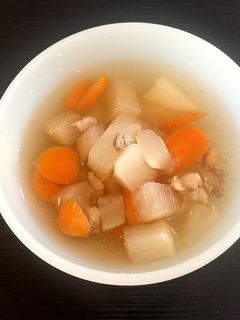 【外国で離乳食】かぶと鶏肉の和風煮-レシピのメイン写真
