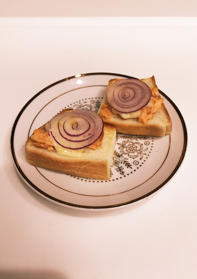 ❁鮭フレと玉ねぎのトースト❁-レシピのメイン写真