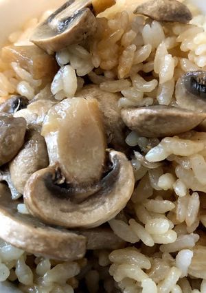 マッシュルームの洋風炊き込みご飯-レシピのメイン写真