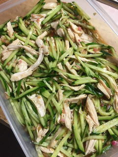キュウリと鶏胸肉の中華風サラダ-レシピのメイン写真