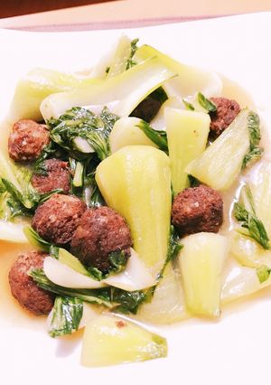 市販の肉団子と青梗菜炒め-レシピのメイン写真