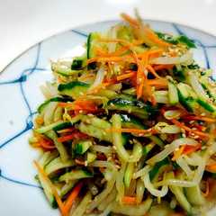 รูปของ モヤシと胡瓜のサッパリ副菜☆