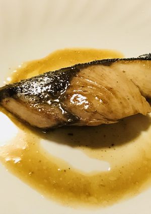 ブリ切り身の塩バターソース焼き-レシピのメイン写真