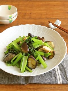 小松菜となすのガーリック炒め♪お弁当に◎-レシピのメイン写真