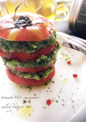 トマトとキュウリのサラダバーガー-レシピのメイン写真