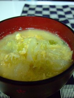 キャベツと卵のお味噌汁-レシピのメイン写真