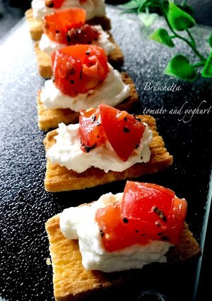 大人のおやつ♡辛味トマトのチーズパイ-レシピのメイン写真