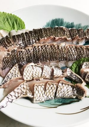 鯛の皮付き刺身-レシピのメイン写真